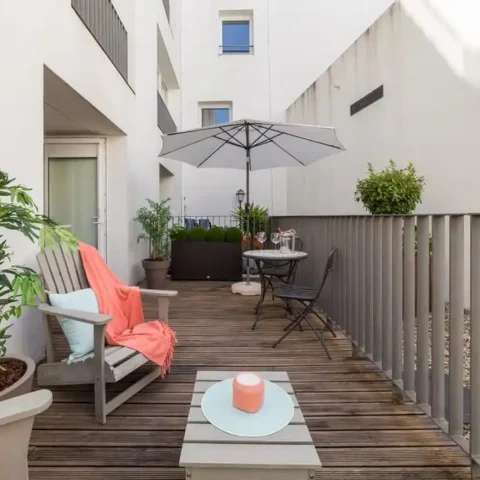 Apartment Balcony: 4 flooring ideas to give a makeover