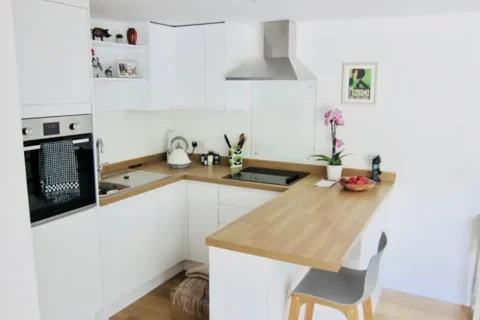 U-shaped kitchen: 4 Advantages of choosing them