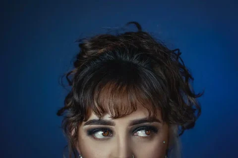 How to style unkempt hair?