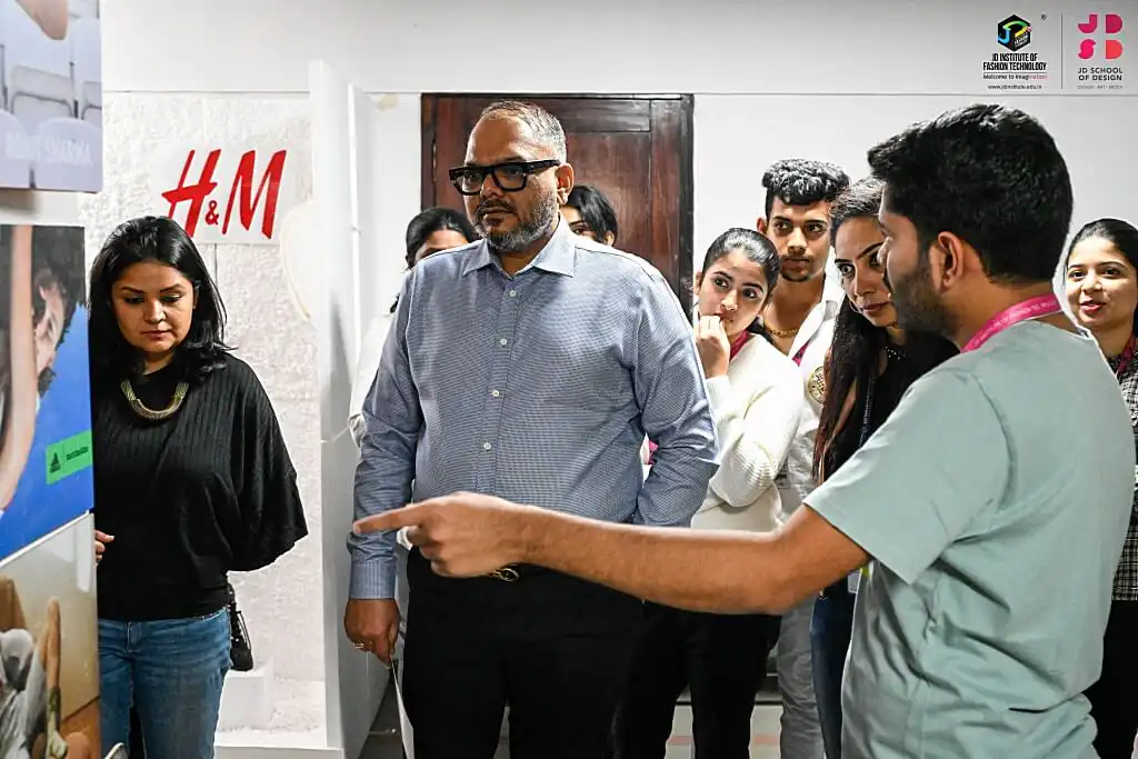 Interior Design Aspirants Showcase Their Visual Merchandising Skills