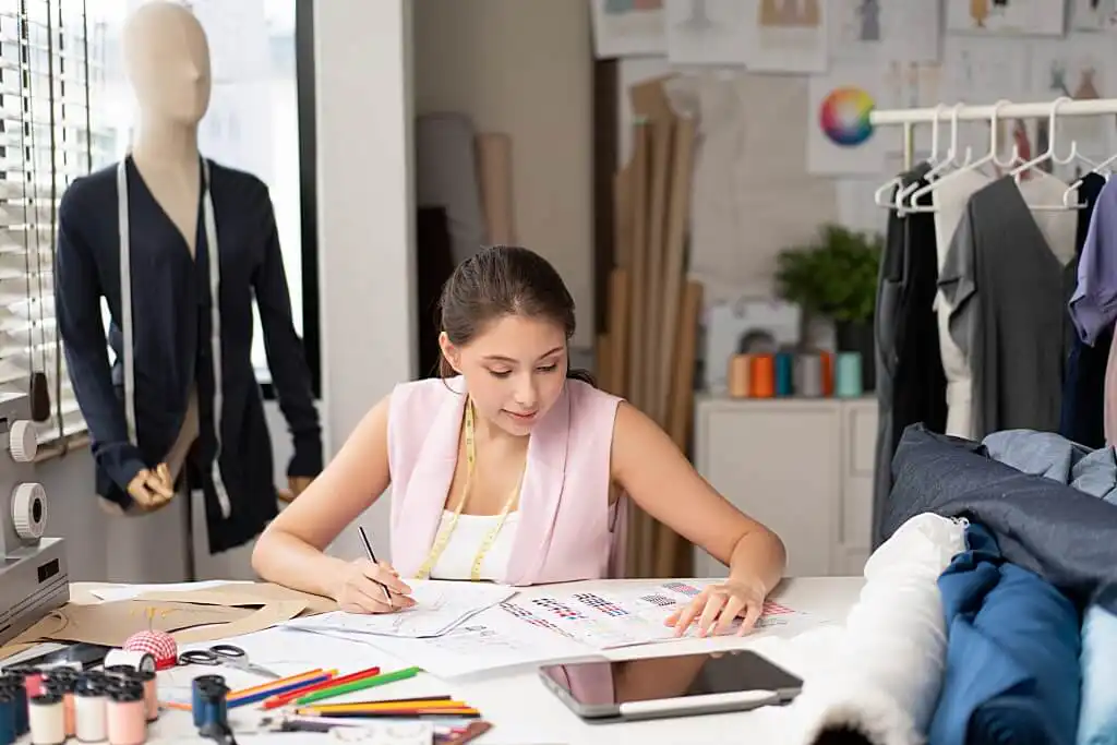 Top 10 Skills to become a Future Fashion Designer