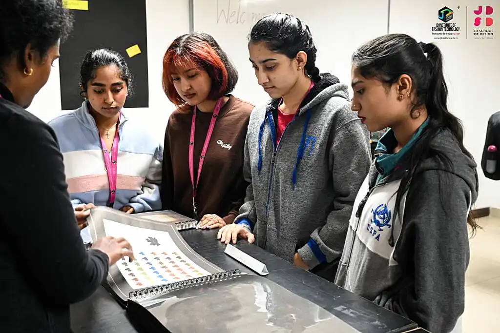 Jewellery Design Aspirants Showcase Their Learnings