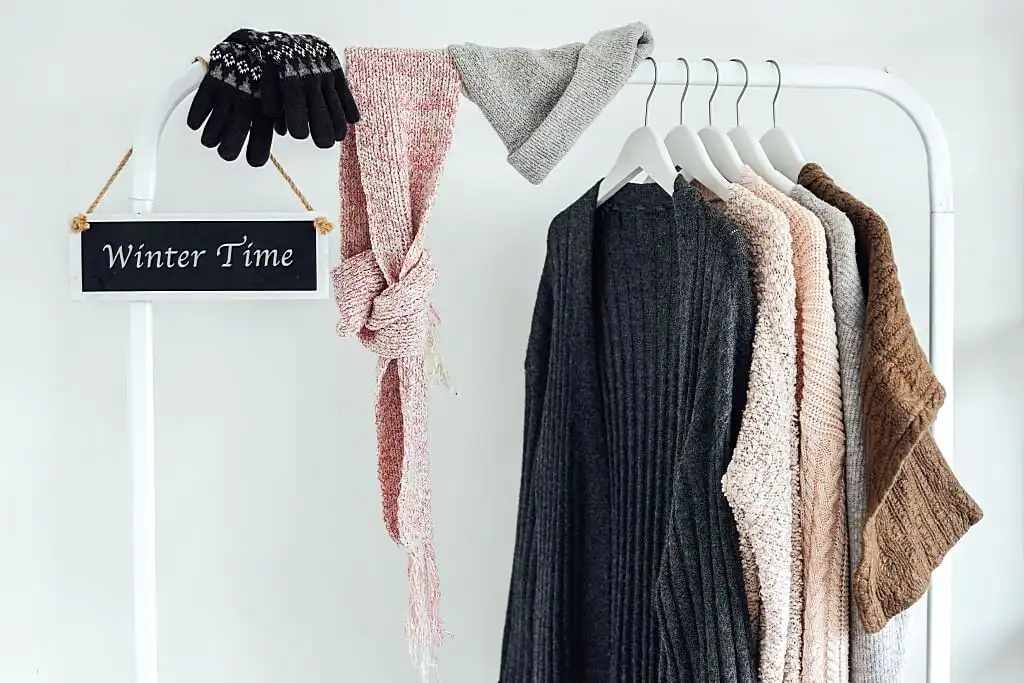 6 must-have accessories for Winter Fashion