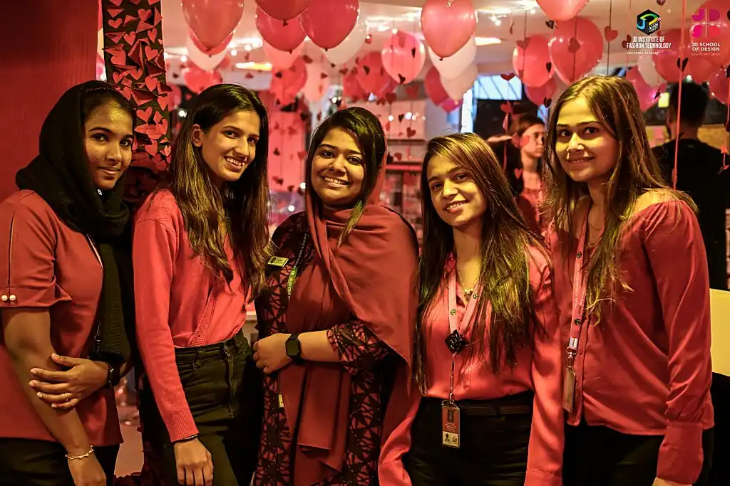 Fashion Design Aspirants Showcase Their Design Thinking Learnings