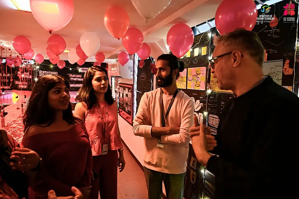 Fashion Design Aspirants Showcase Their Design Thinking Learnings