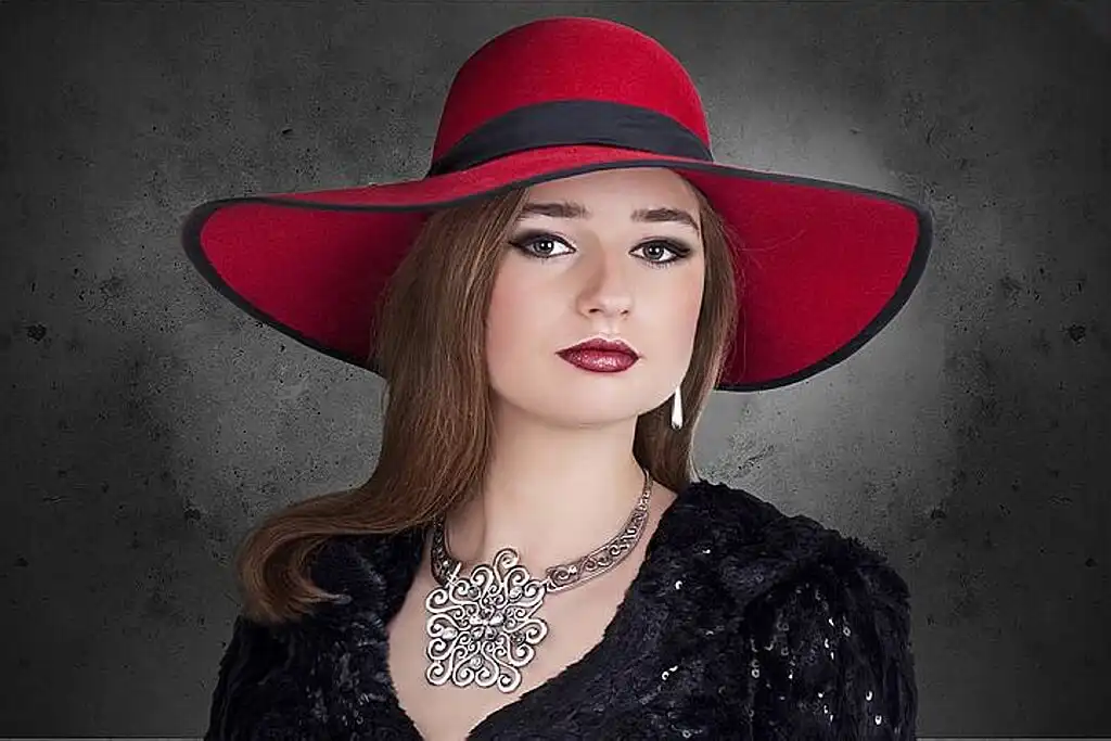 Diploma in Fine Jewellery Design