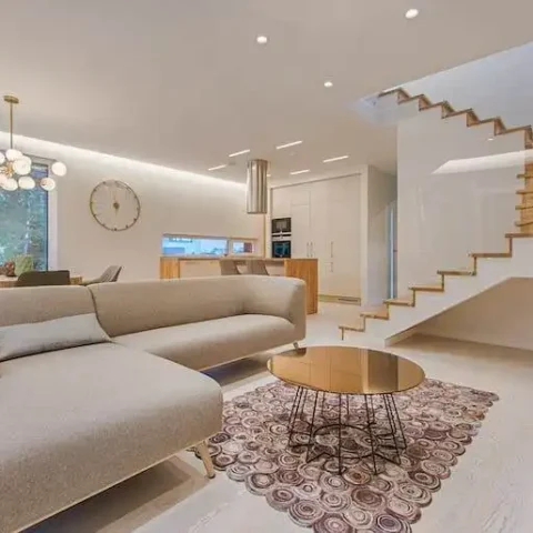 How many courses are there in interior design thumbnail