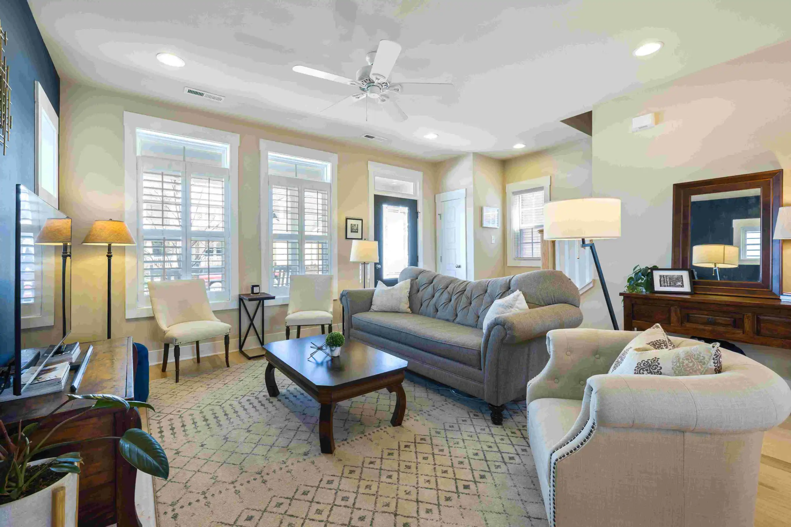 Interior Design Principles and Elements To Keep In Mind (1) Interior Design Principles and Elements To Keep In Mind (1)