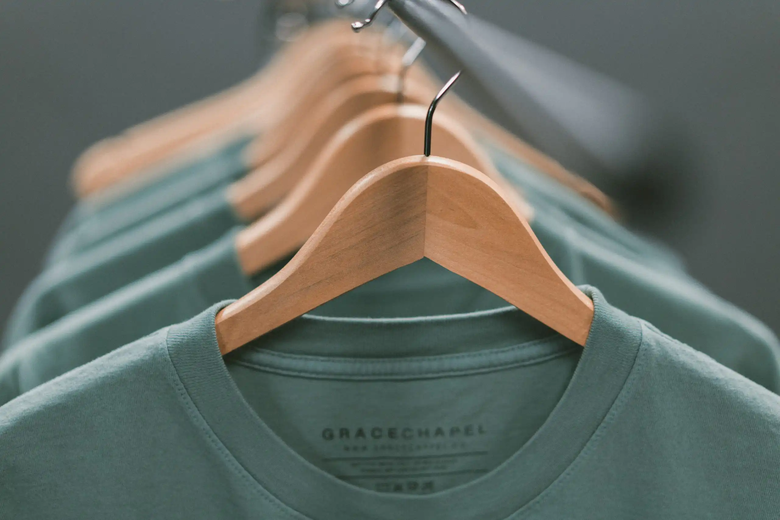 Investigating the Role of Fashion Designers and Brands (1) Investigating the Role of Fashion Designers and Brands (1)