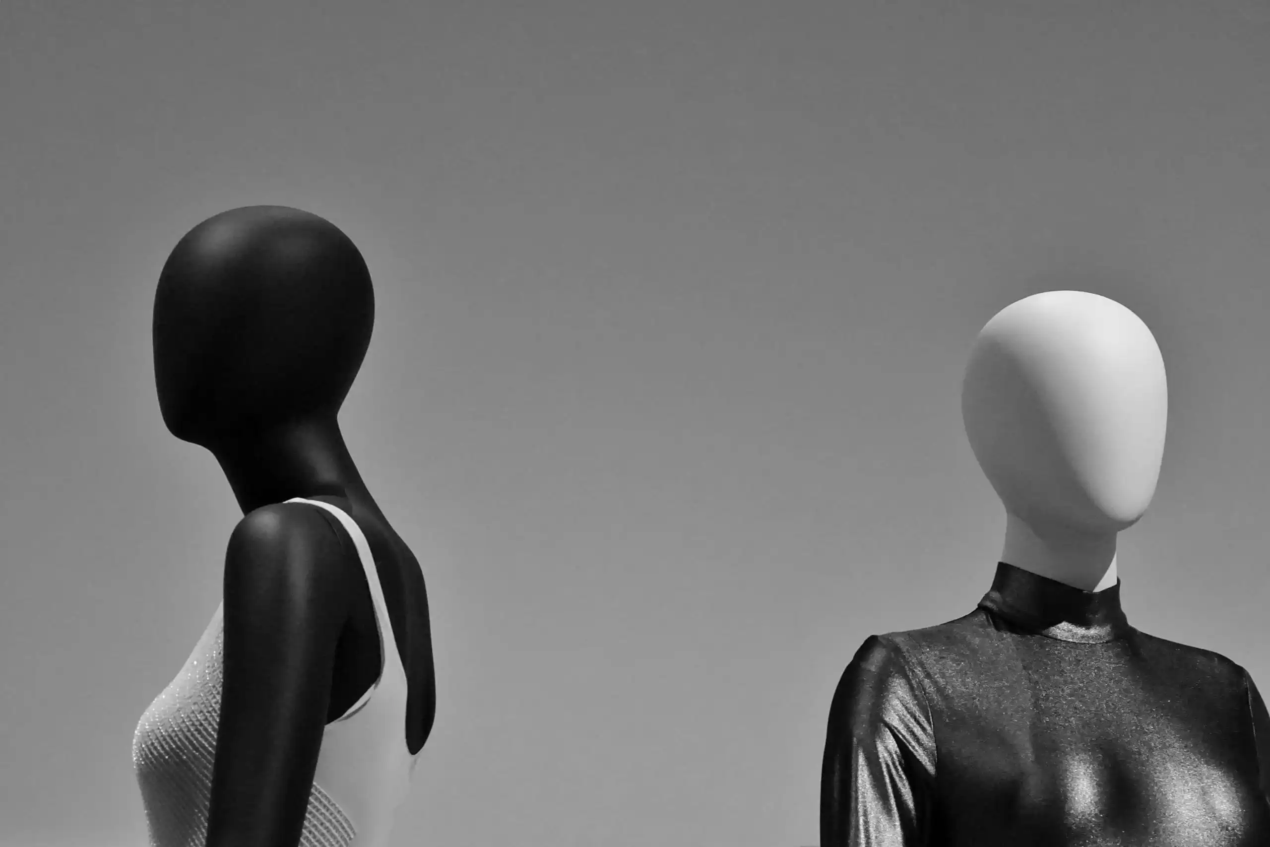 Investigating the Role of Fashion Designers and Brands (3) Investigating the Role of Fashion Designers and Brands (3)