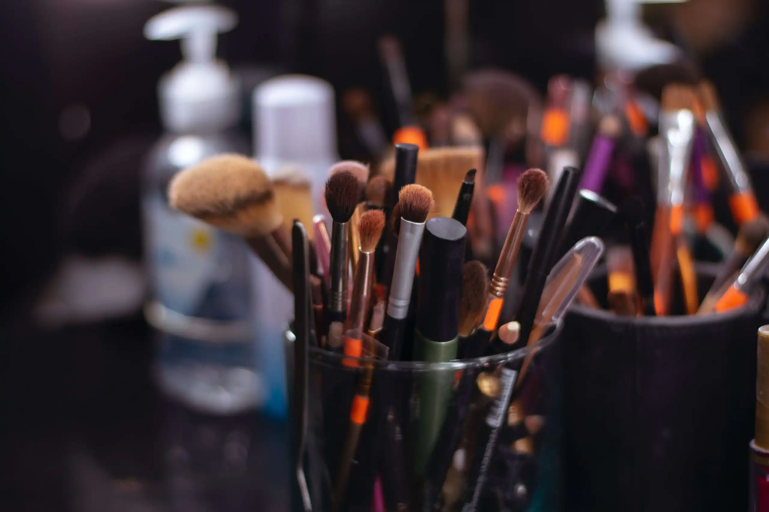 The Do’s And Don’ts For Your Professional Makeup Portfolio (4) The Do’s And Don’ts For Your Professional Makeup Portfolio (4)
