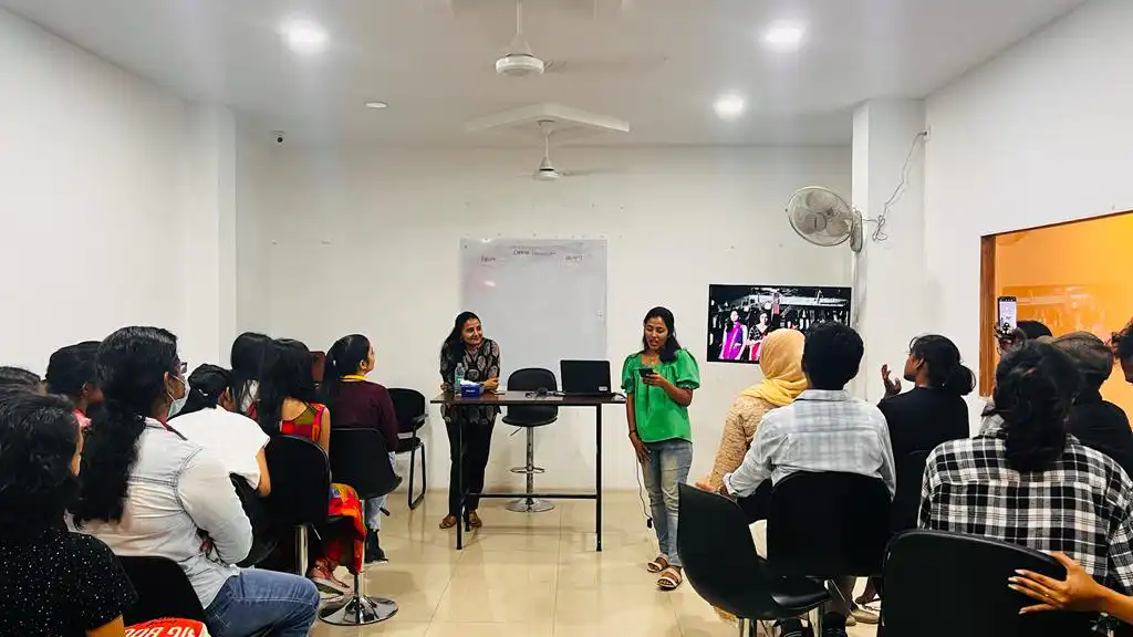 Textile and Handloom Seminar by Dr May Jacob (3) Textile and Handloom Seminar by Dr May Jacob (3)