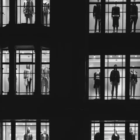 Exploring The New Age Textile Shaping The Future of Fashion (4)