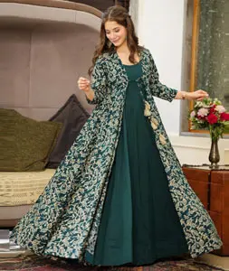 Traditional Eid Dresses The Role Of Attire In Eid Celebrations And Simple Eid Dress Ideas (2) Traditional Eid Dresses The Role Of Attire In Eid Celebrations And Simple Eid Dress Ideas (2)