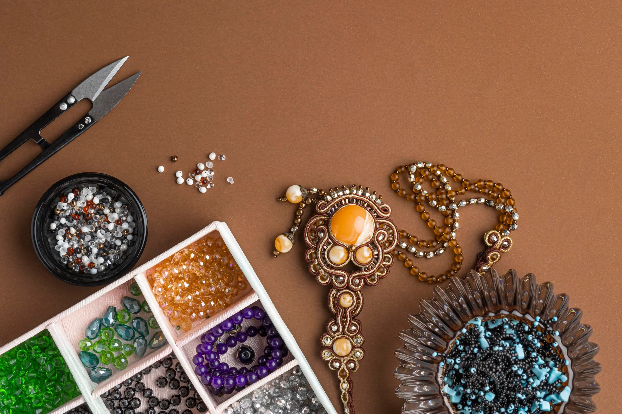 Combining Tradition into Modern Techniques in Jewellery Design (3) Combining Tradition into Modern Techniques in Jewellery Design