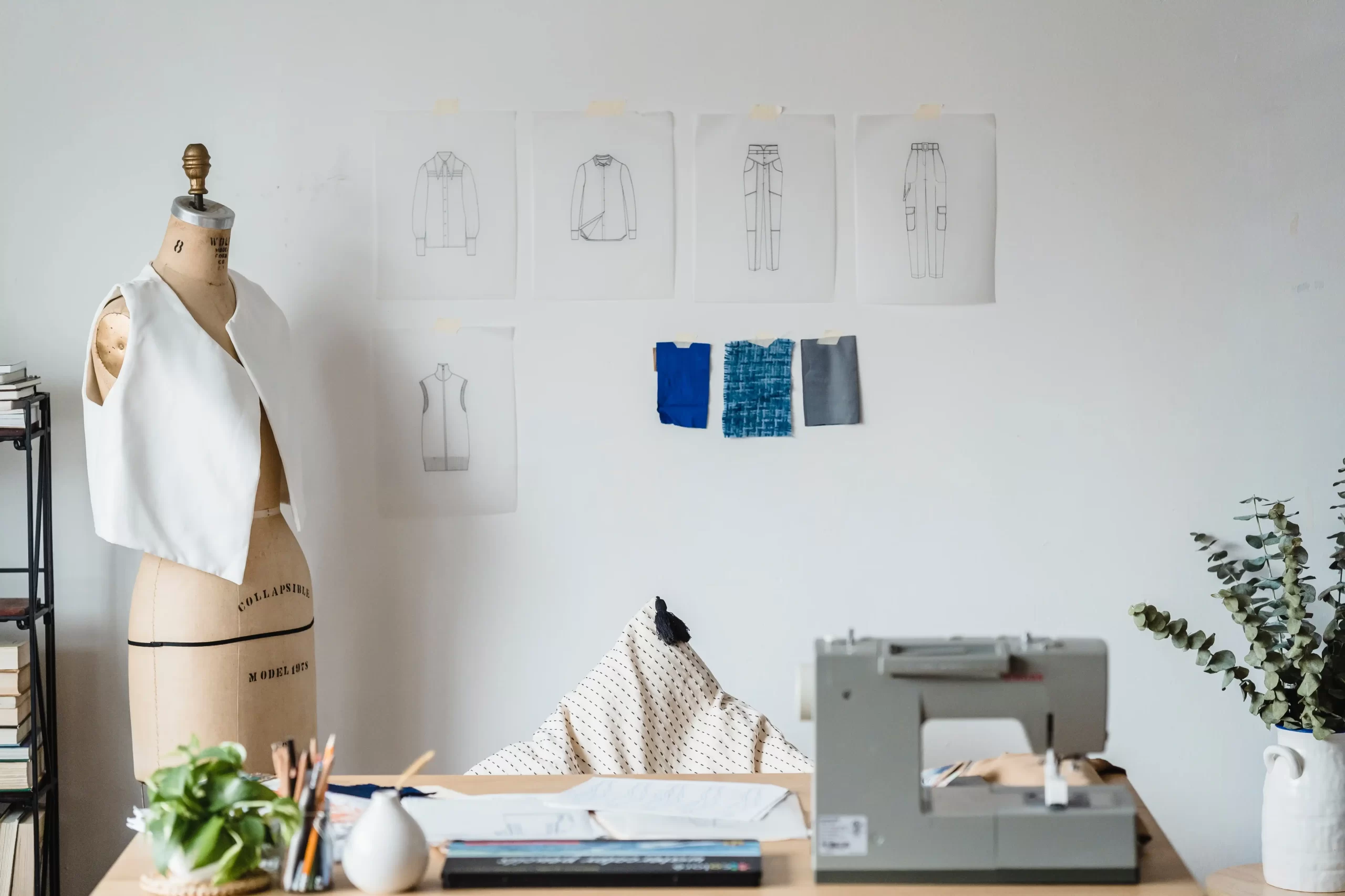 Developing Business & Marketing Skills to Succeed in Fashion Industry (1) Developing Business & Marketing Skills to Succeed in Fashion Industry