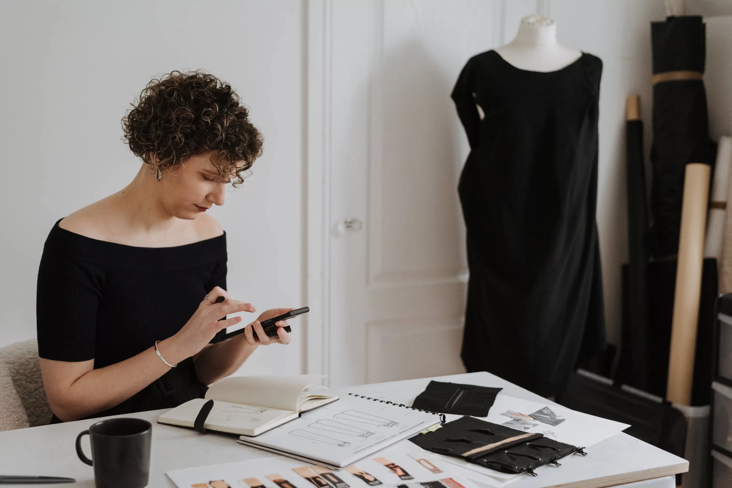 Developing Business & Marketing Skills to Succeed in Fashion Industry (3) Developing Business & Marketing Skills to Succeed in Fashion Industry