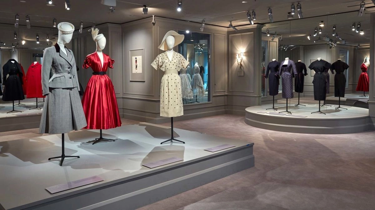 From Sketches to Silhouette The Birth of the House of Dior (1) From Sketches to Silhouette The Birth of the House of Dior