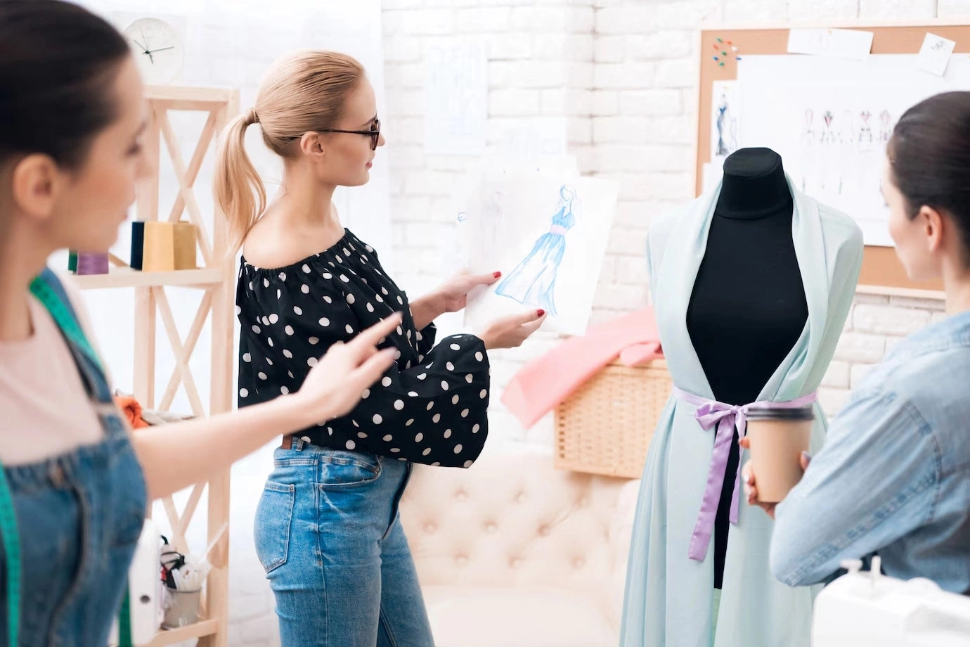 How Fashion Styling Course Can Turn into Celebrity Fashion Stylist (2) How Fashion Styling Course Can Turn into Celebrity Fashion Stylist