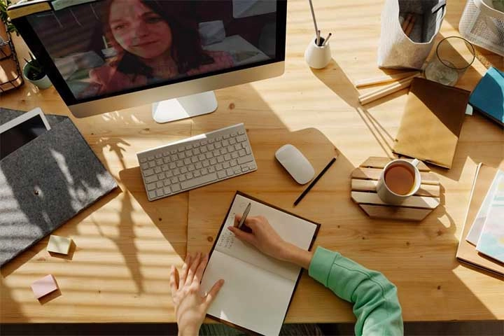 How To Build A Career In Fashion Journalism (2) How To Build A Career In Fashion Journalism