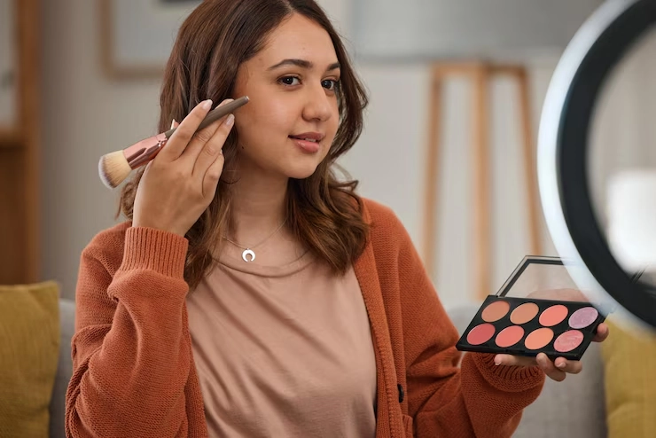 The Ultimate Guide to Best Makeup Techniques for Aspiring Artists (3) The Ultimate Guide to Best Makeup Techniques for Aspiring Artists
