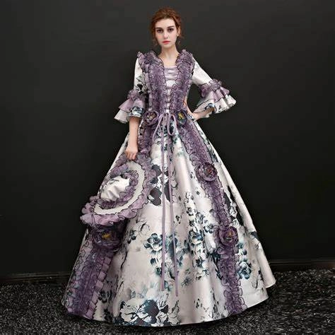 Types of gowns that women wore through all the centuries (8) Types of gowns that women wore through all the centuries