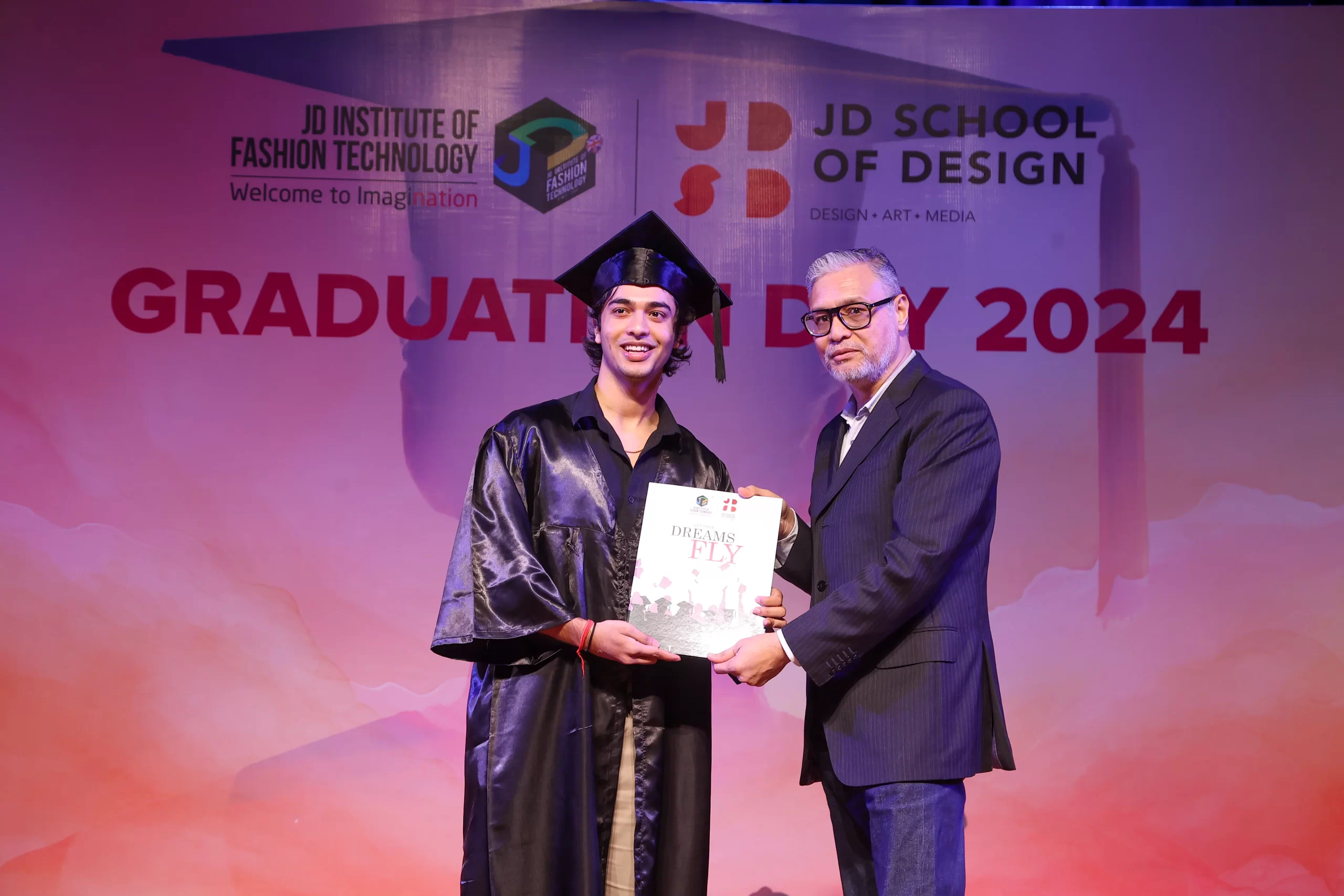 Celebrating Success Graduation Day at JD School of Design Celebrating Success Graduation Day at JD School of Design (1)
