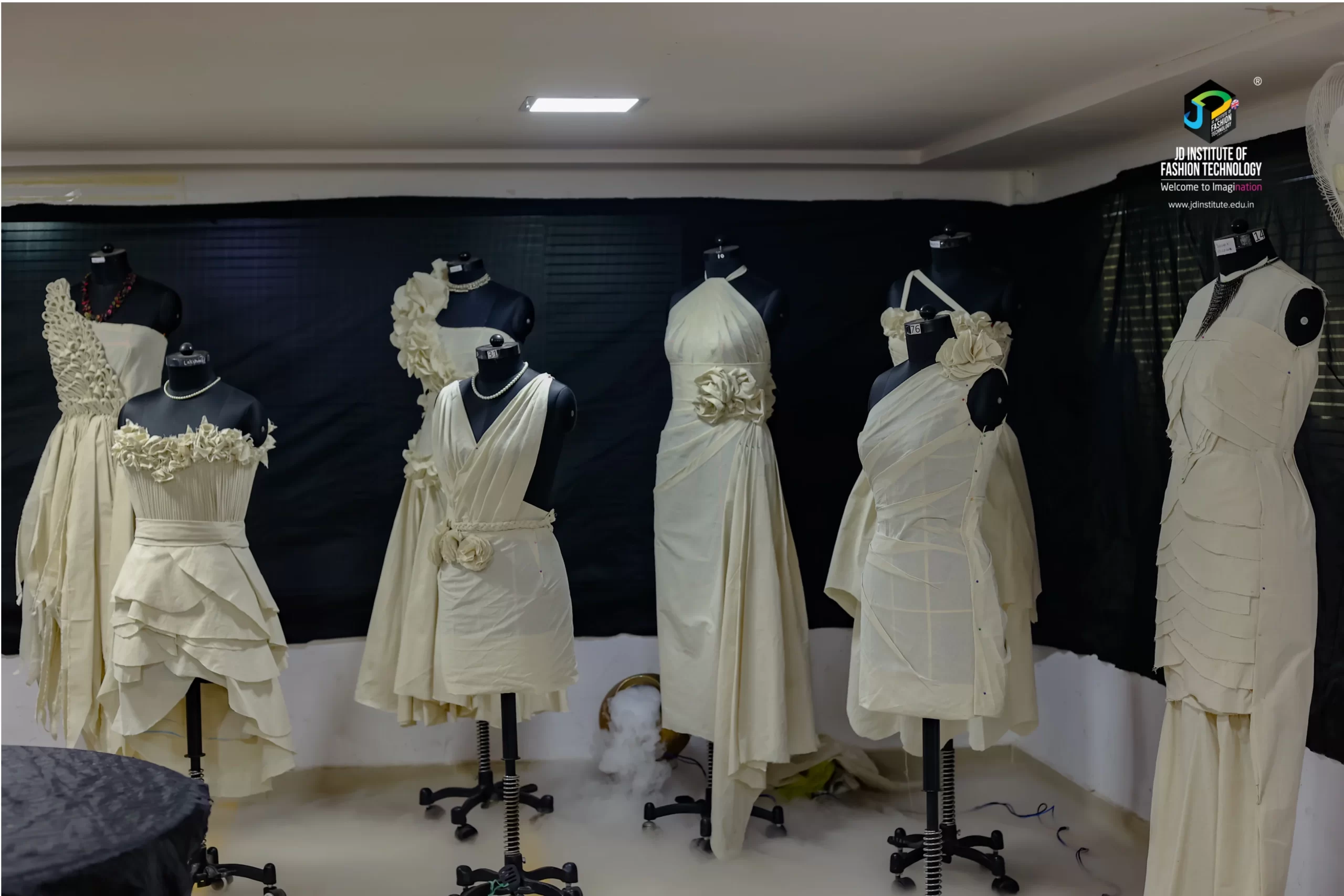JD Institute of Fashion Technology (1) JD Institute of Fashion Technology