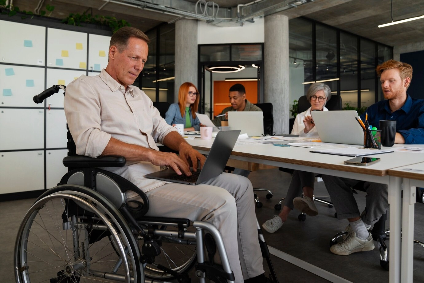 Accessible and Universal Design Design for Humanity (2) Accessible and Universal Design Design for Humanity (2)