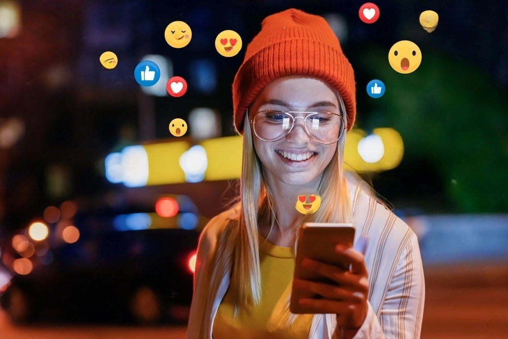 Communication An Influencers World (2) Communication An Influencers World (2)
