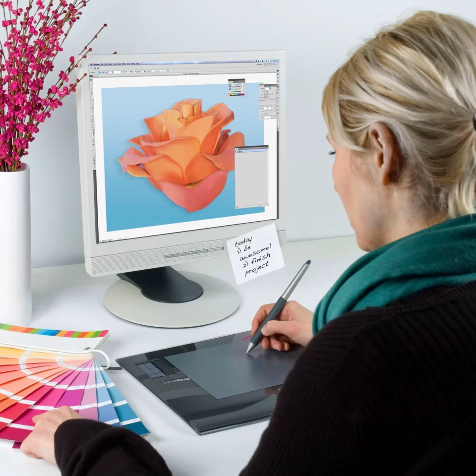How To Get A Career In Graphic Design (2)