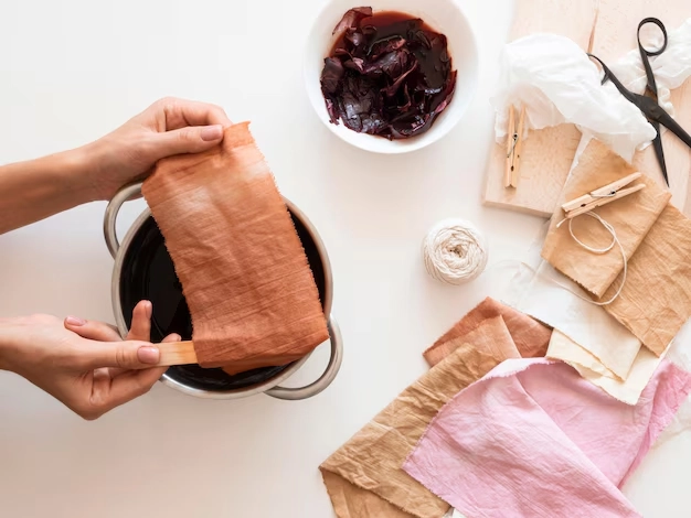 Zero-Waste Fashion Can Designers Make a Difference (3) Zero Waste Fashion Can Designers Make a Difference (3)