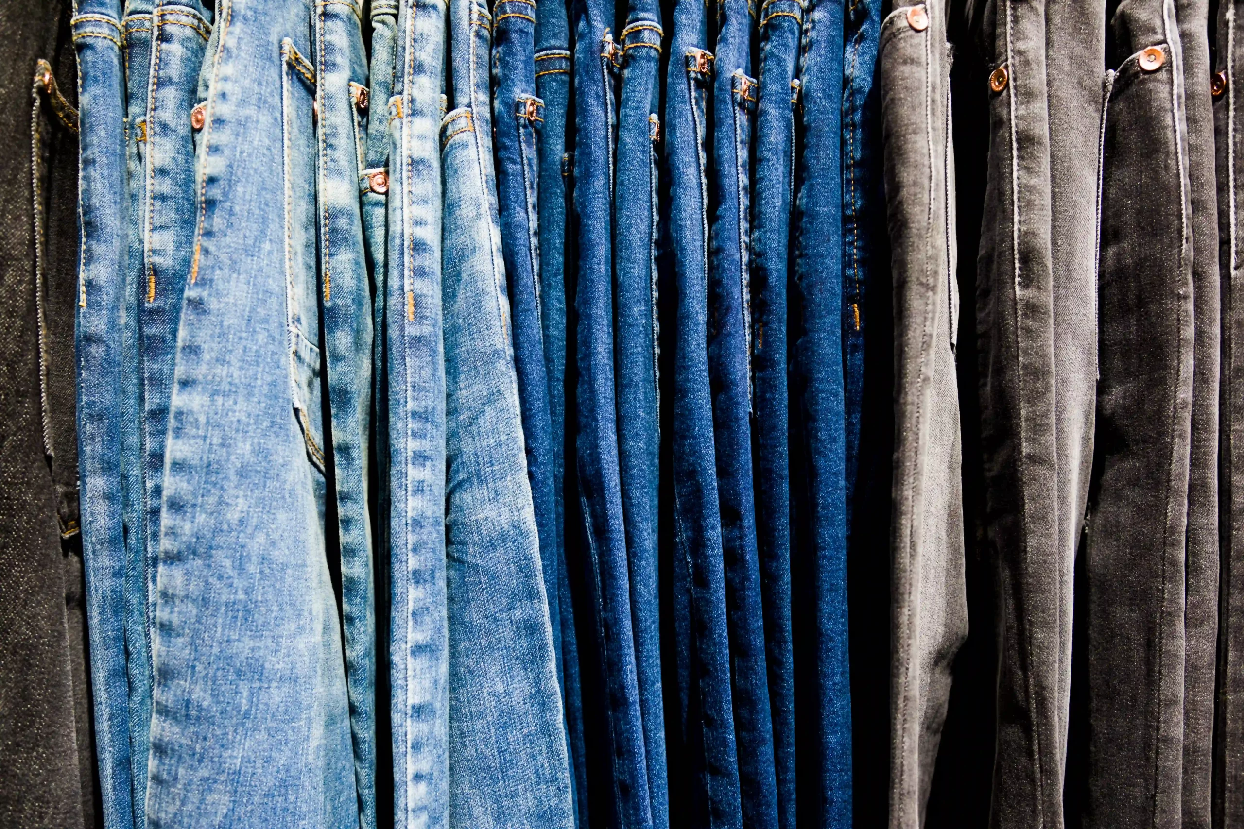 Jeans woven out of flax and wood materials (2) Jeans woven out of flax and wood materials (2)