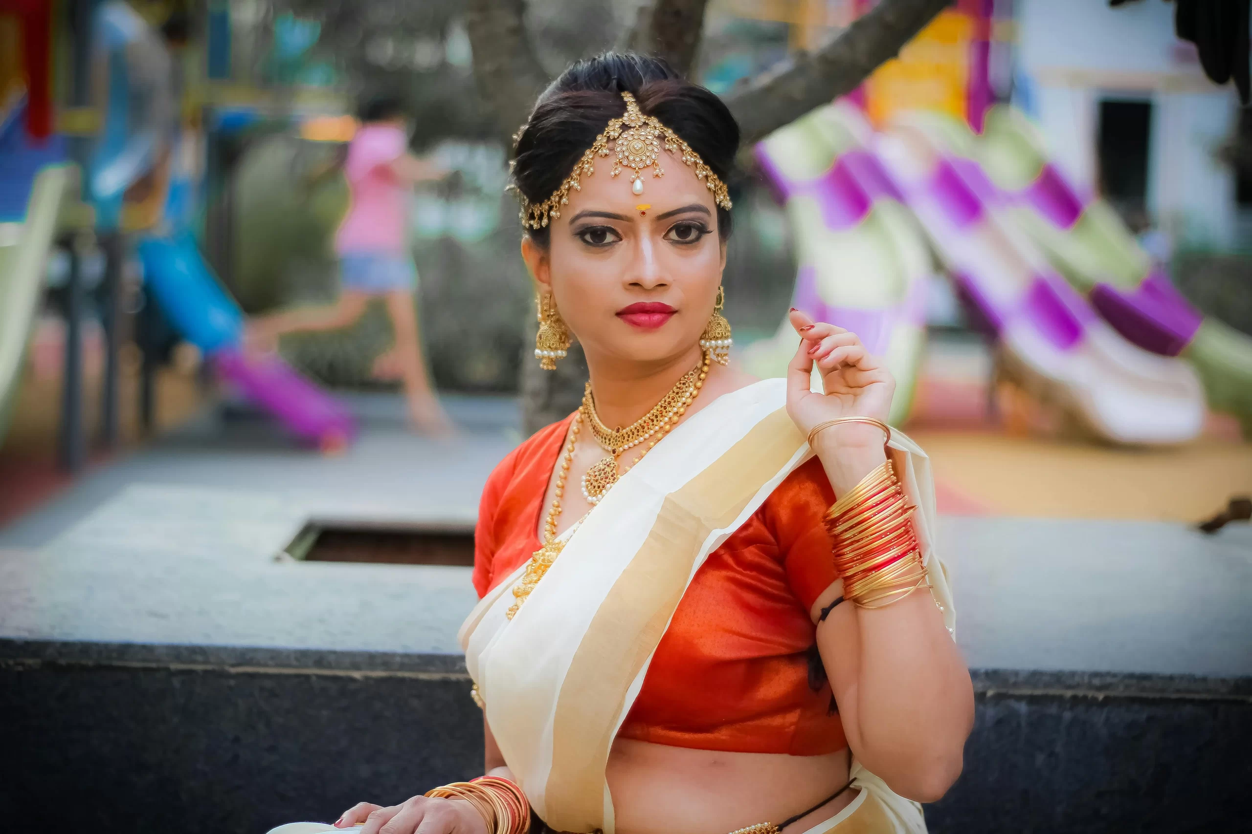 The Indian Bridal Fashion Modern vs. Traditional (4) The Indian Bridal Fashion Modern vs Traditional (4)
