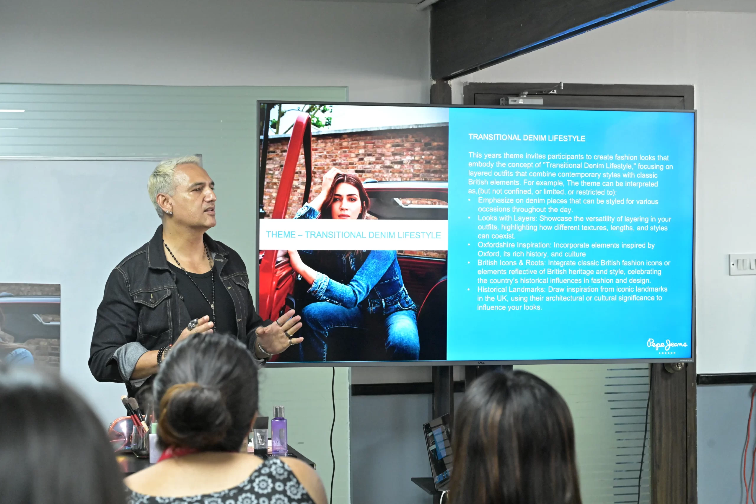 Exploring Design, Fashion and Innovation at JD Institute in February 2025 (3)