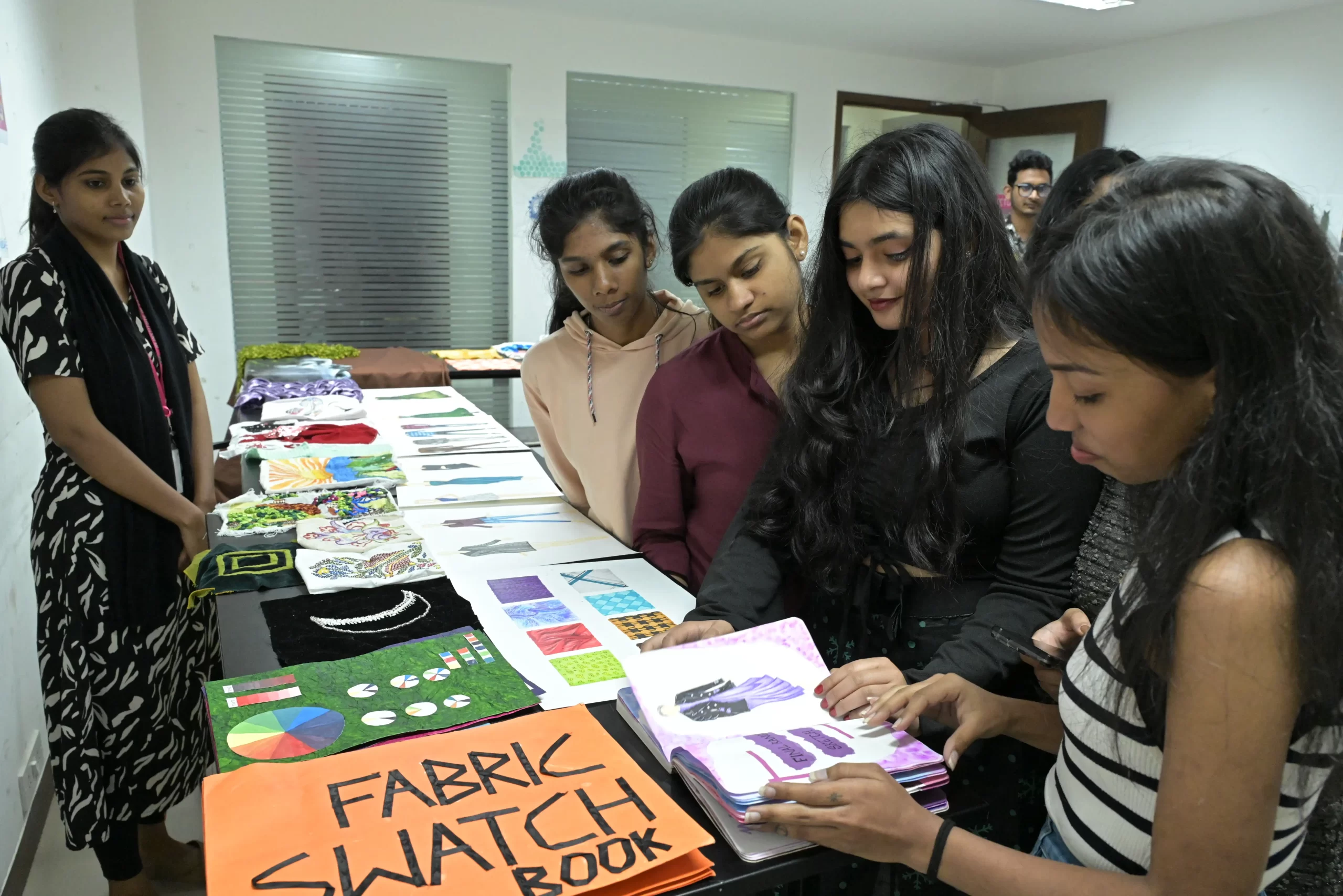 Exploring Design, Fashion and Innovation at JD Institute in February 2025 (4)