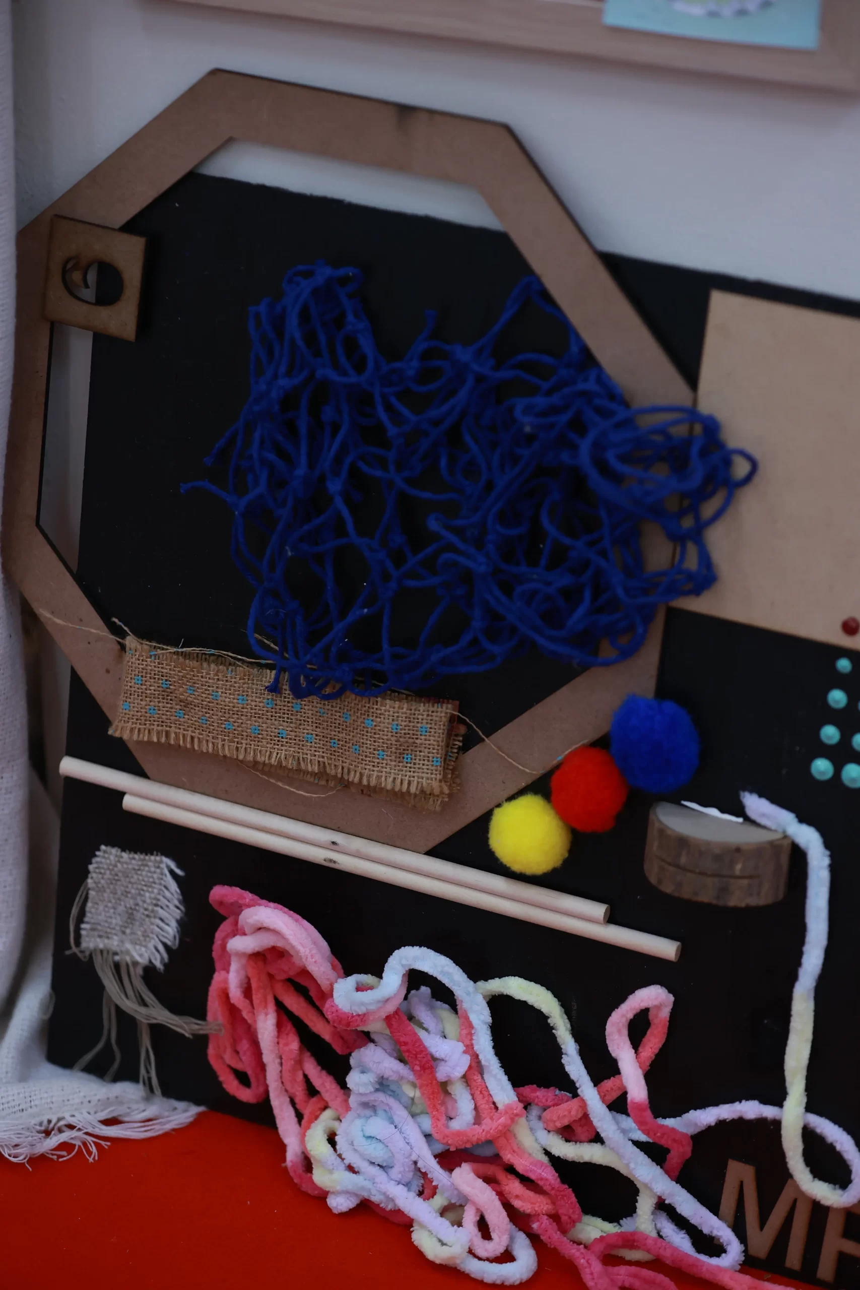 Interactive Space with Modular Seating by Monisha & Raksha (6)
