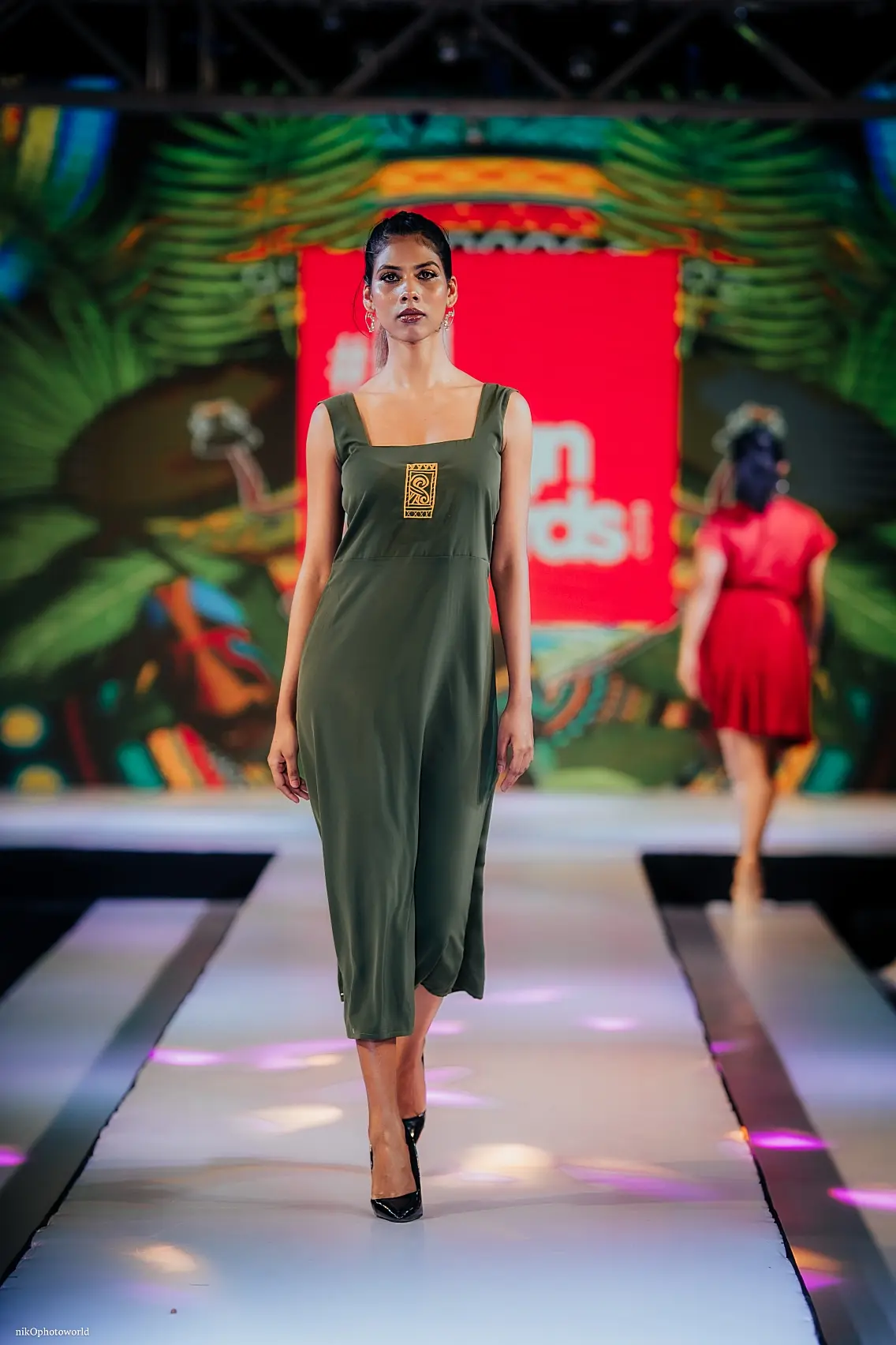 The Garasia Edit Weaving Heritage into Modern Resort Wear (3)
