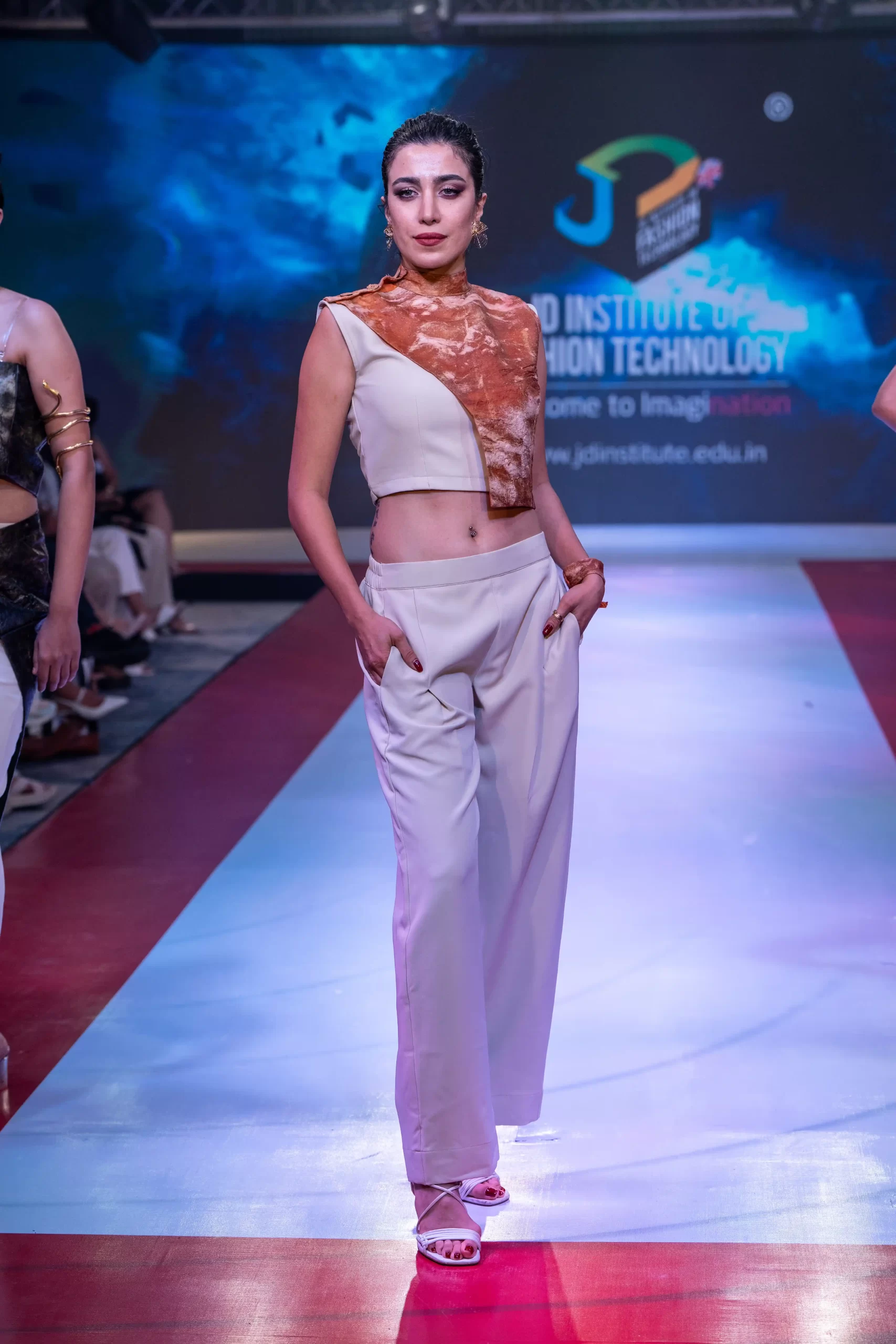 KELVRA by Mahima Adnani & Sahana K (11)